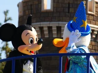 ミッキーとドナルド（ドナルドのファニーハーモニー）