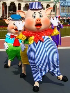 三匹の子ぶた＆ビック・バッド・ウルフ with ハフ＆パフ（プラザ）