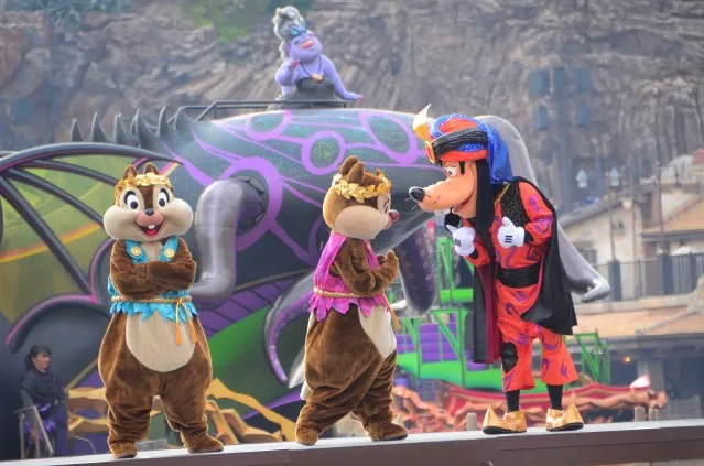 チップ、デール、アースラ、グーフィー（ザ・ヴィランズ・ワールド）