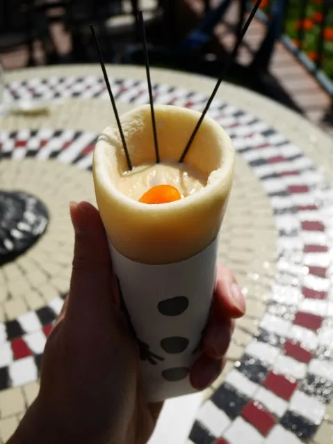 ブレッドコーン（サーモントラウトとベビーホタテのチャウダー） （カフェ・オーリンズ）