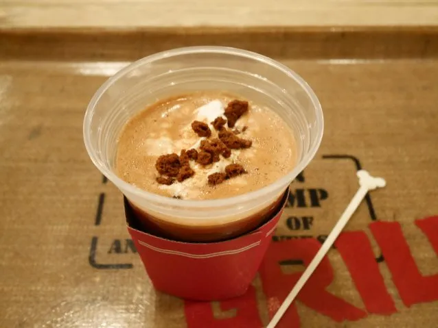 ホットチョコレートカクテル（ユカタン・ベースキャンプ・グリル）