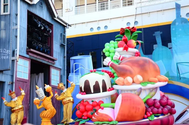 ルミエールとごちそう（テーブル・イズ・ウェイティング クリスマス・キュイジーヌ）