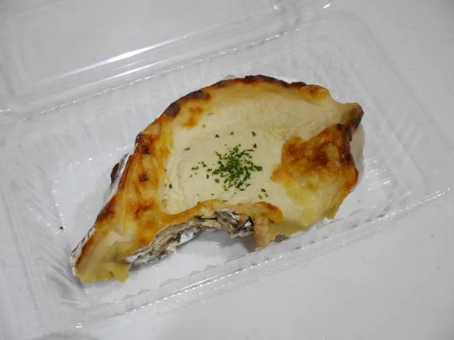 まるごと牡蠣のグラタン（柿安ダイニング）
