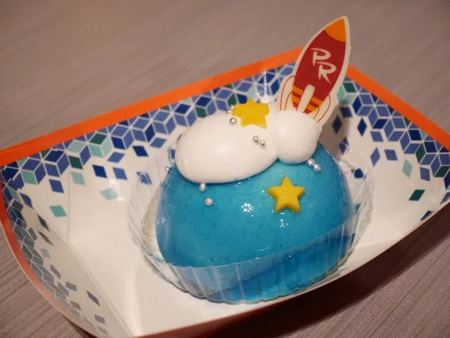 ヨーグルトムースケーキ（プラズマ・レイズ・ダイナー）