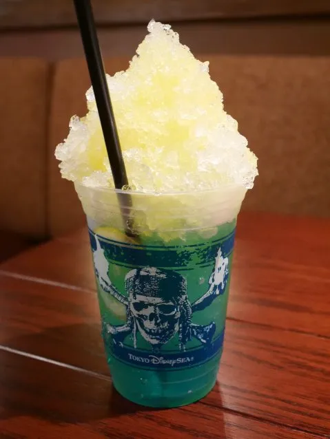 フローズンカクテル（レモン風味）（ザンビーニ･ブラザーズ･リストランテ）