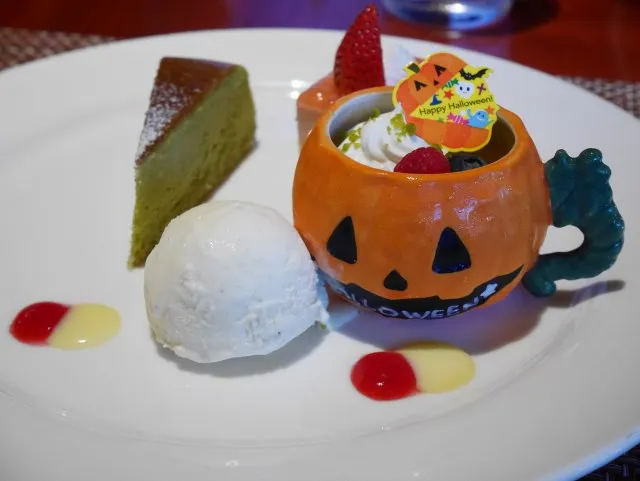 デザートプレート（ハロウィン スペシャルデザート）（アチェンド）