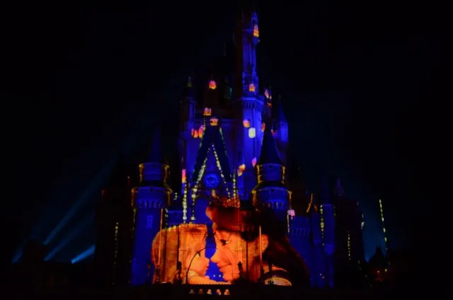 ラプンツェルとアリアナ王妃（ディズニー・ギフト・オブ・クリスマス）