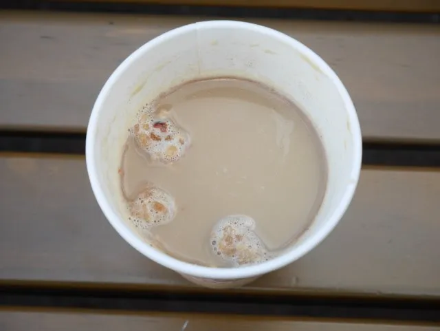 D’s Delights ほうじ茶ミルク 上面（リバティ・ランディング・ダイナー）