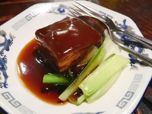 とろとろ豚角煮（青龍門）