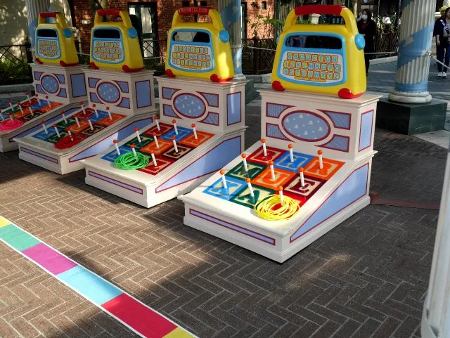 トイ・ストーリーのゲームワゴン（ピクサー・プレイタイム）
