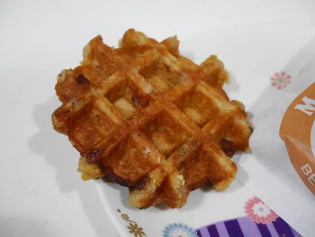 あんバターワッフル（マネケン）