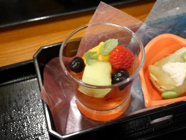 アセロラゼリーのところてん風（れすとらん北齋）