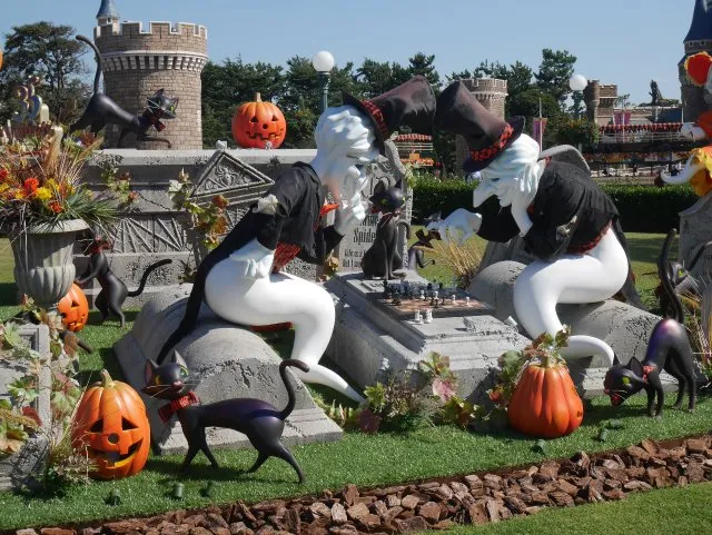 チェスをさすゴースト（ディズニー・ハロウィーン 2018）