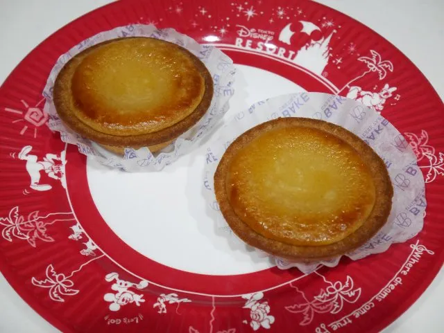 ロイヤルミルクティーチーズタルト（BAKE CHEESE TART）