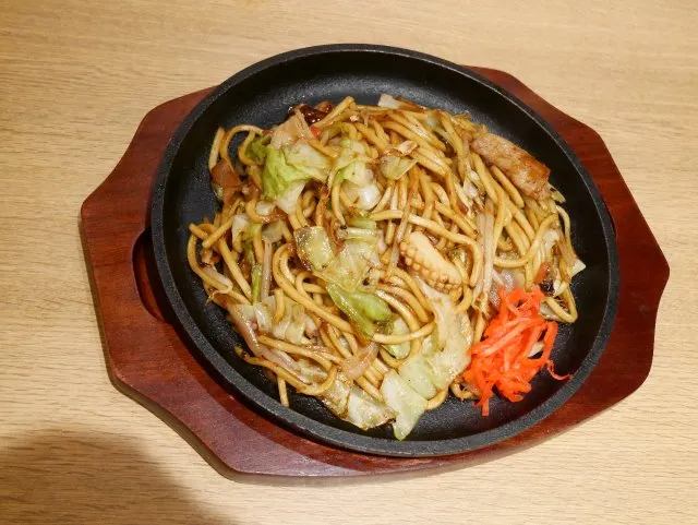 ミックス焼きそば（舞 千房）