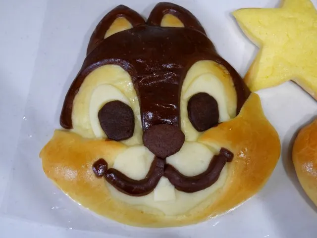 チップのチョコレートクリームパン（チックタック・ダイナー）