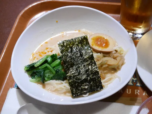 ミッキー海苔付きラーメン(ヴォルケイニア・レストラン)