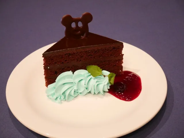 チョコレートケーキ（ホライズンベイ・レストラン）