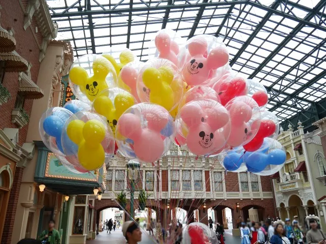 カラフルバルーン（ディズニーランド）