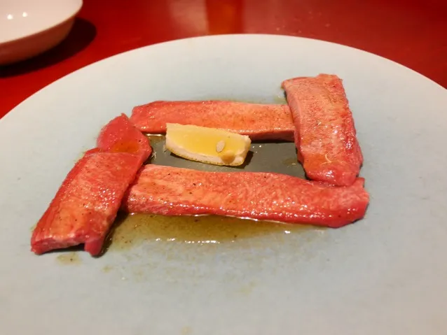 タン塩 Tカット（焼肉トラジ）