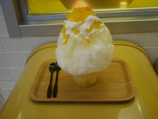 沖縄パイン(ゴールドバレル)ココナッツクリームがけ(春華堂)