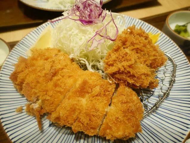 ロースかき盛合せ御飯 かつアップ（とんかつ 和幸）