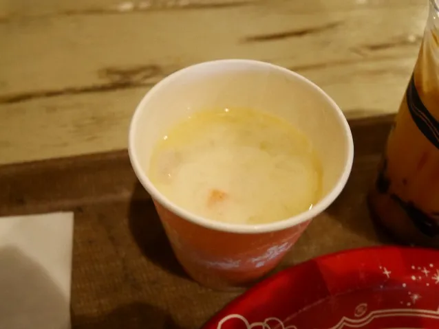 ベジタブルとベーコンのクリームスープ（ユカタン・ベースキャンプ・グリル）