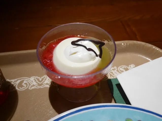パンナコッタ（カフェ・ポルトフィーノ）
