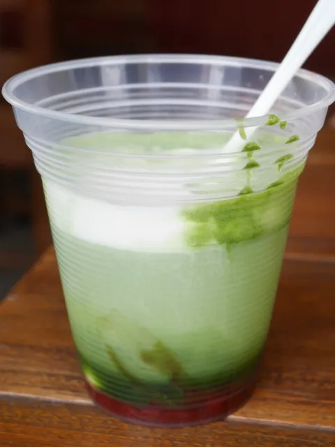 ホット抹茶ミルク（タピオカ＆ストロベリー）（ハドソンリバー・ハーベスト）