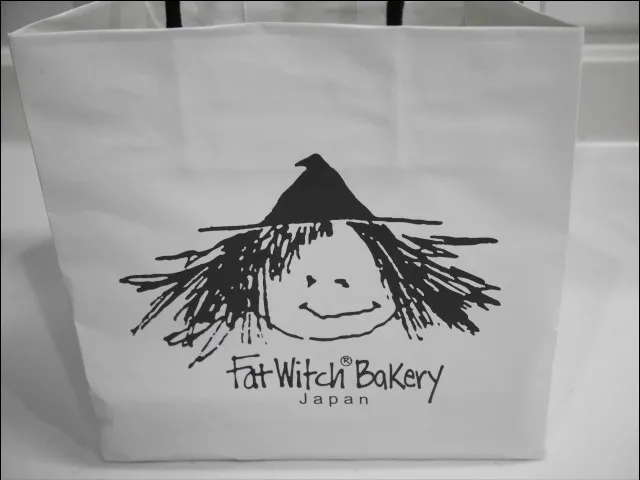 紙袋（Fat Witch Bakery）