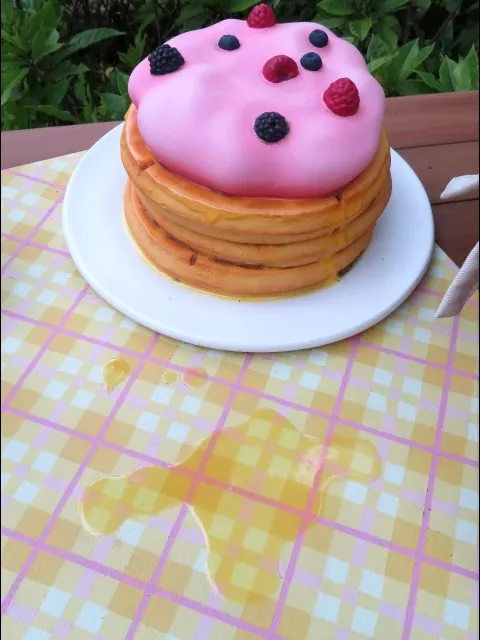 パンケーキとこぼれた蜜（ダッフィー＆フレンズのフォトポイント）