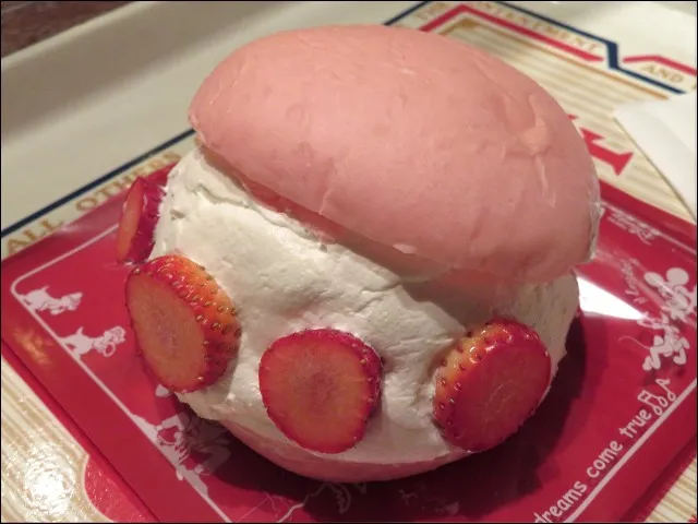 フルーツサンド(マスカルポーネクリーム＆ホイップ)（ケープコッド・クックオフ）