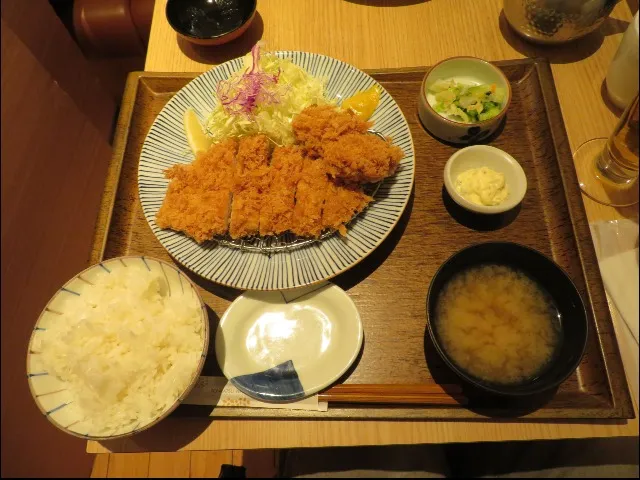 ロースかき盛合せ御飯（とんかつ 和幸）