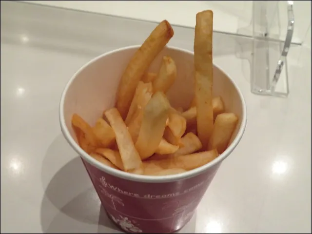 ベイマックス･バーガー（エッグとポーク）（トゥモローランド・テラス）