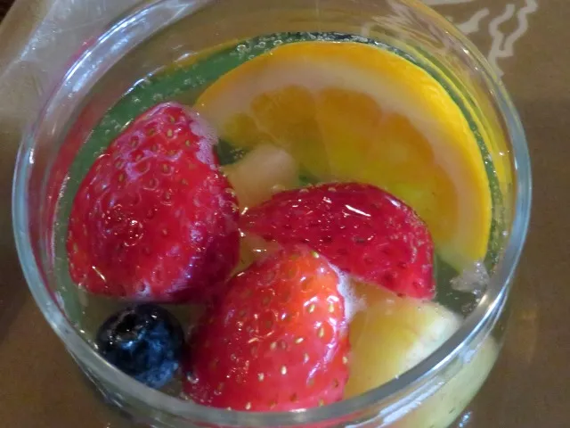 マチェドニア アップ（カフェ・ポルトフィーノ