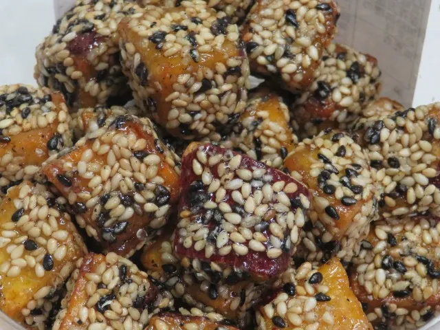 蔵ごま アップ（蔵出し焼き芋かいつか）