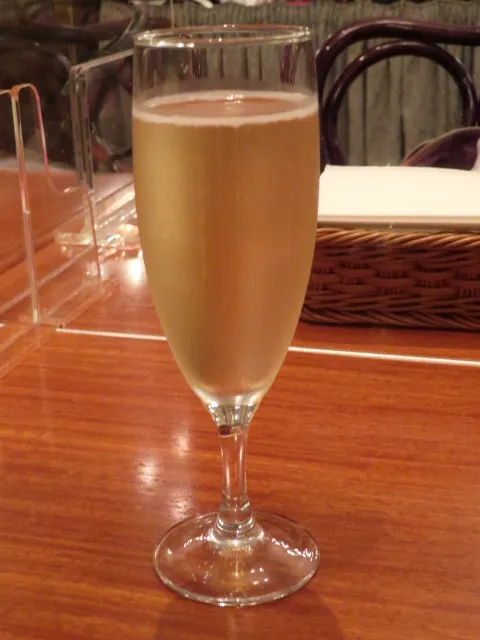 シャンパーニュ（イーストサイド・カフェ）