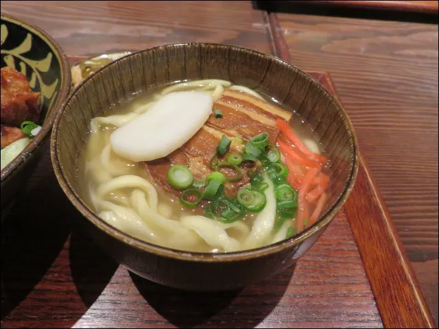 ミニ沖縄そばセット（海人酒房）