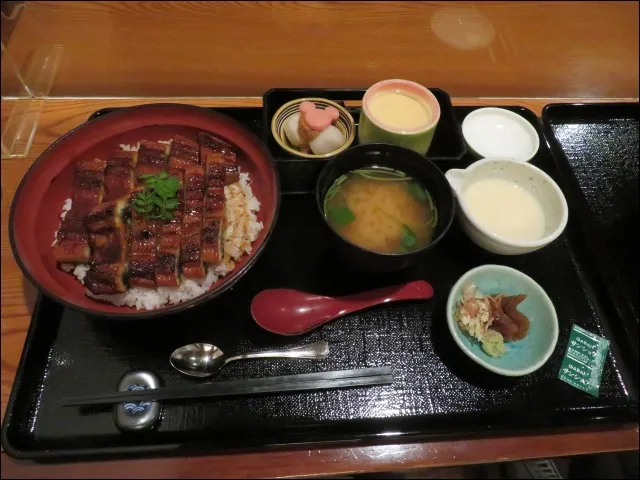 おすすめ料理 蓋開け(れすとらん北齋)