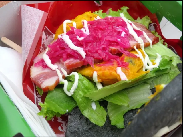ベーコンサンド(パンプキンサラダ＆チーズクリーム) 中身（スウィートハート・カフェ）