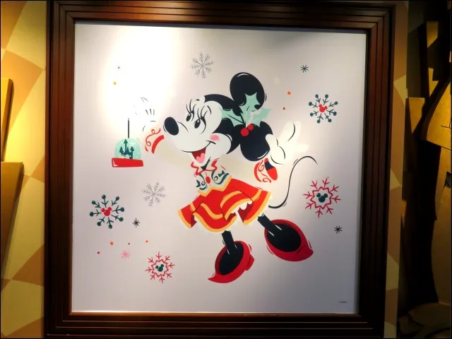 プレゼントをもらうミニー イラスト（ディズニーストア 2023 クリスマス）