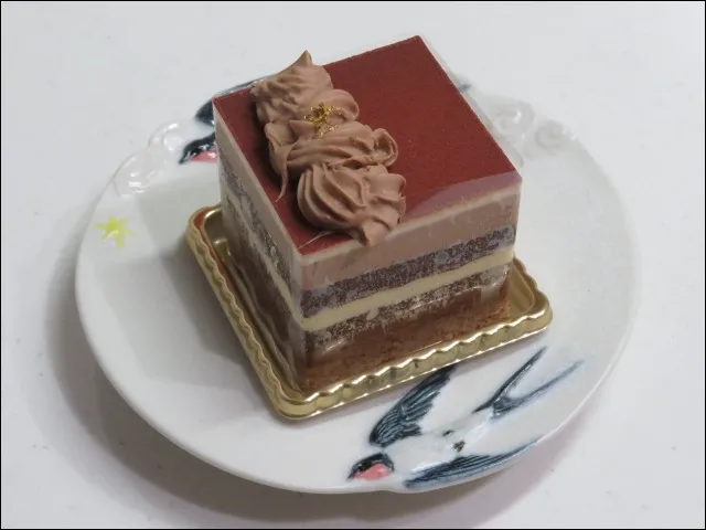 トロワ ショコラ(DALLOYAU)