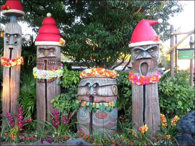 トーキングドラム（ディズニー・クリスマス 2022）