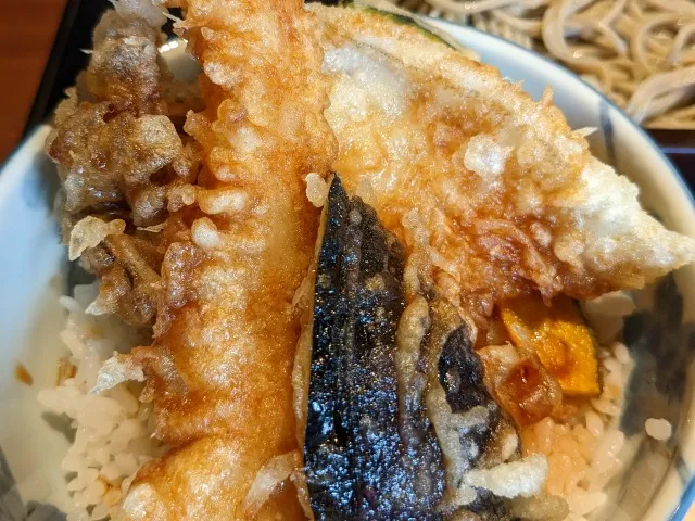海老天丼 アップ（凛や）