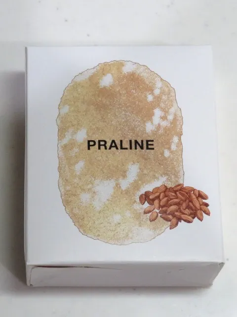 DACQUOISE アーモンドプラリネ 箱(La crème au beurre)