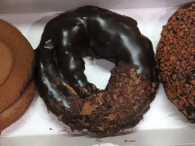 オールドファッション チョコケーキ（クリスピー・クリーム・ドーナツ）
