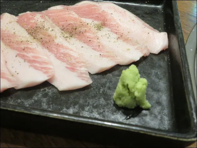 トントロわさび アップ(焼肉トラジ)