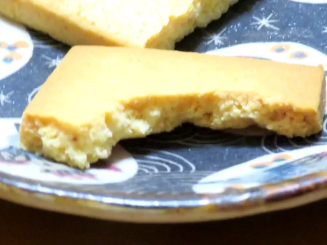 クラフトバターサブレ 断面（Butters）