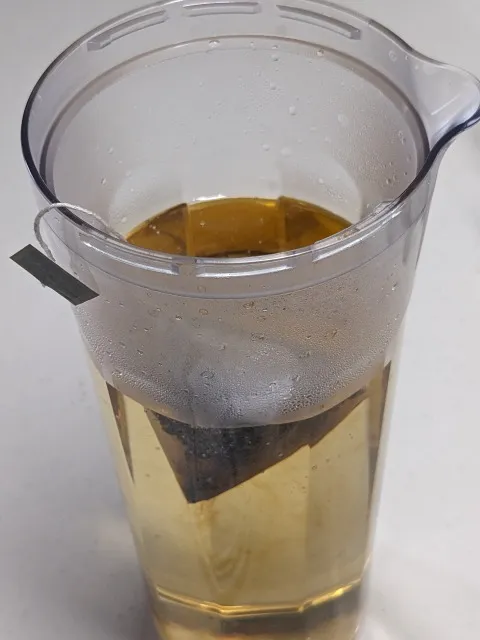 パイナップル麦茶 淹れ中（ルピシア）