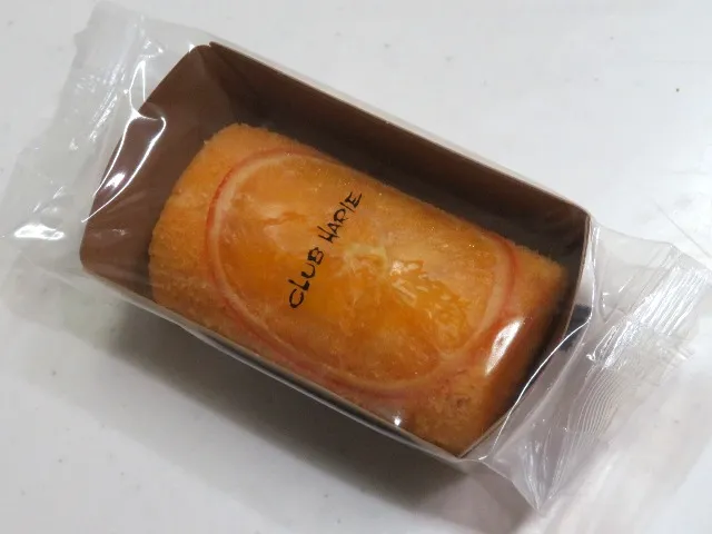 オレンジケーキ 包装(クラブハリエ)